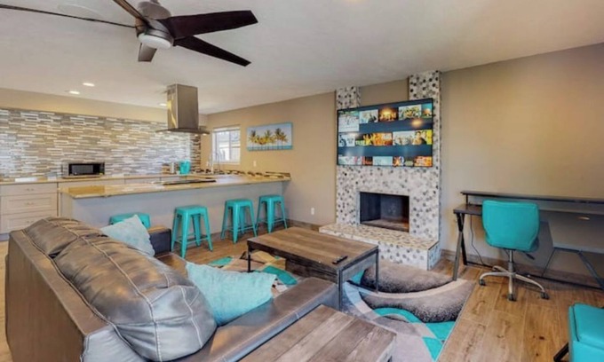 Heritage Hills House | Contemporary Beach House w/Hot Tub & 3 King Beds