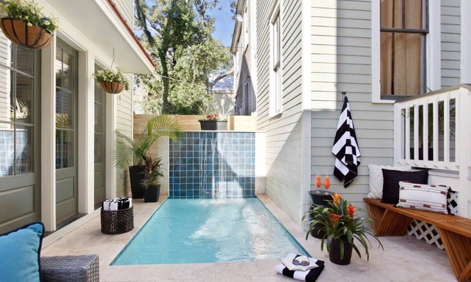 Dixon Park House | Contemporary Compound | Heated Pool