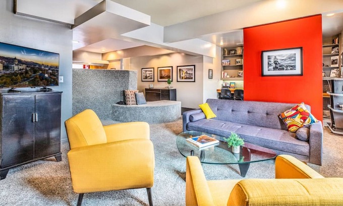 Lower Avenues Condo | Contemporary Condo, Historic Avenues in Downtown