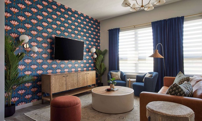 Edgehill Condo | Contemporary Condo on Music Row