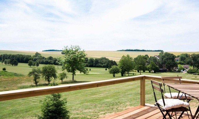 Salives Ski Chalet | Contemporary cottage in the countryside