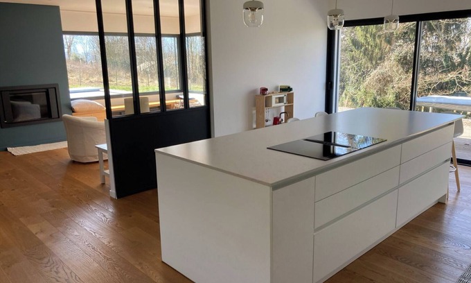 Pontacq House | Contemporary house with swimming pool in the Pau-Tarbes-Lourdes triangle