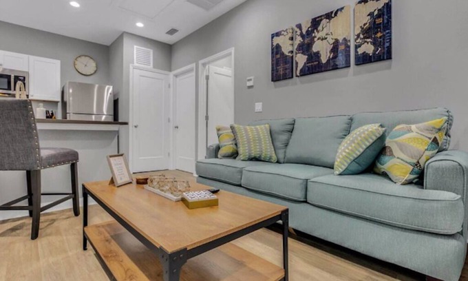 Tampa Heights Apartment | Contemporary Loft
