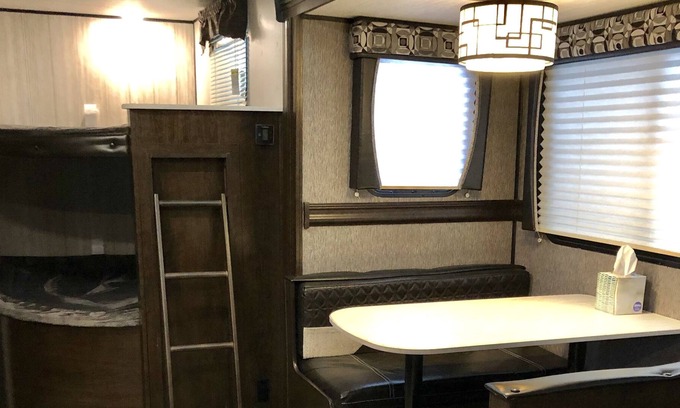 Chico House | Contemporary New 2019 Pop-Out 33 foot trailer