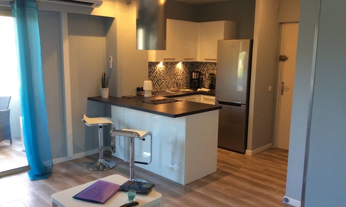 Cannes La Bocca Apartment | Contemporary studio completely renovated