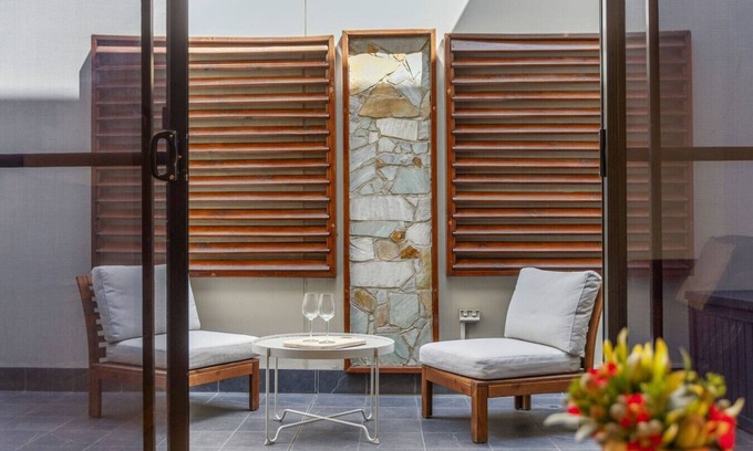 Subiaco Apartment | Contemporary Subi Apartment with all Amenities!