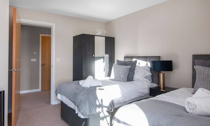 Hatfield Apartment | Convenience and comfort, all wrapped into our 2-Bedroom Hatfield gem!