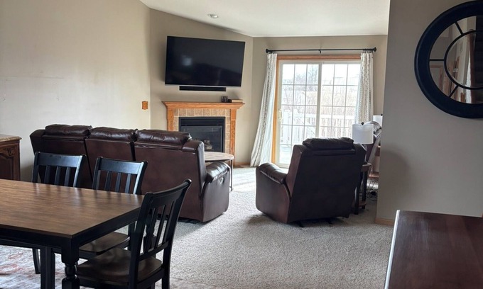 Washington House | Convenient 4-bedroom house, close to everything