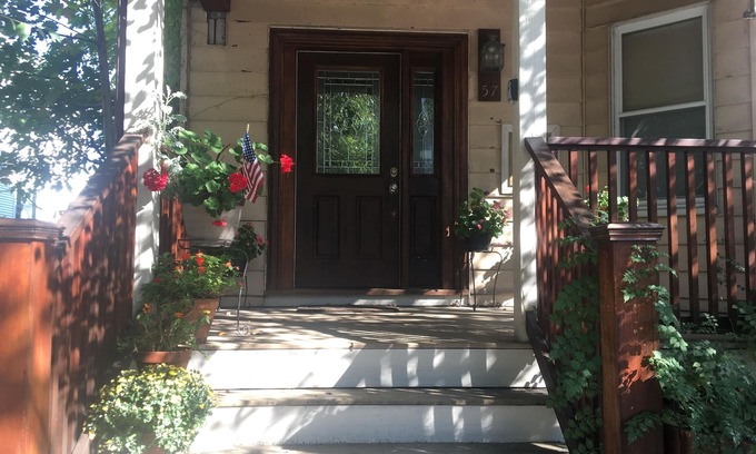 Dorchester Apartment | Convenient, large 3BD Apt. Boston