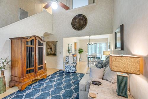 Saint Simons Island House | Convenient St Simons Island Home - 3 Mi to Beach!