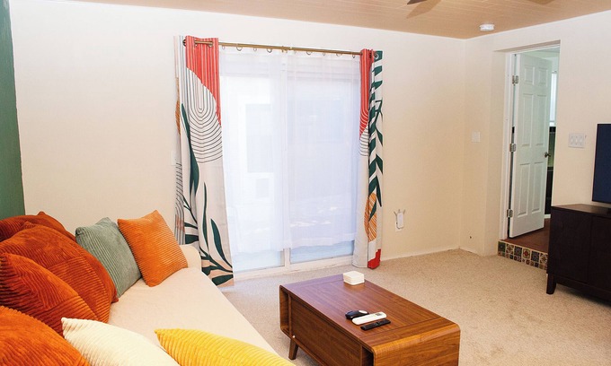 Santa Fe House | Convenient to the Plaza and Railyard in a quiet neighborhood. Pet Friendly!
