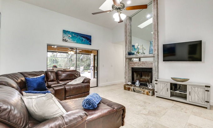 Wellington House | Convenient Wellington Home: Pets Welcome!