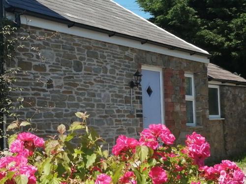 Mawr House | Converted rural stone cottage, Swansea