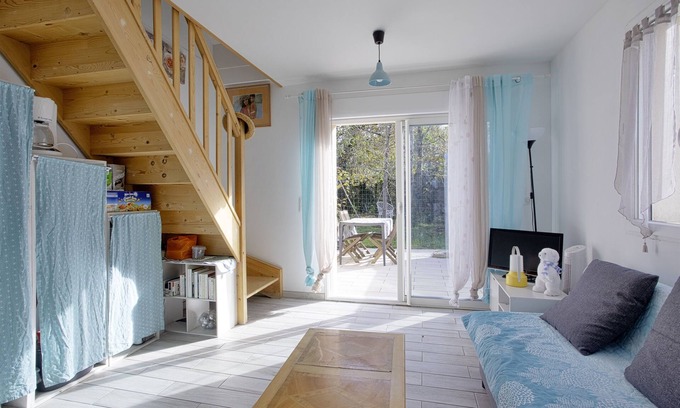 Lescar Apartment | Convivial - Appt en duplex avec jardin