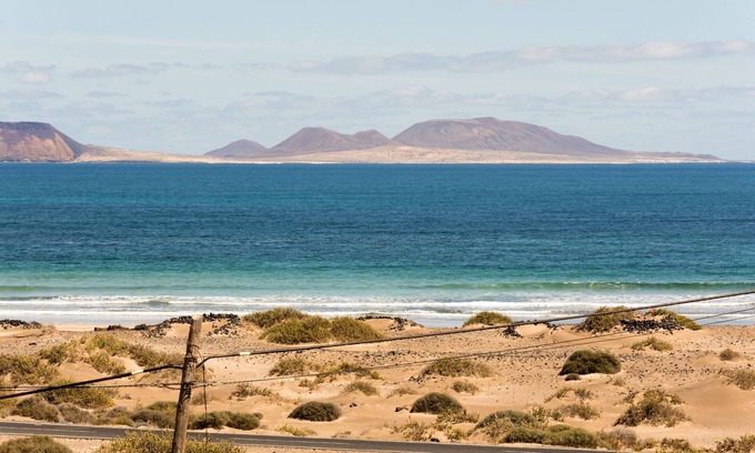 Caleta de Famara Apartment | Conylanza Casa Blueview Famara beach on your terrace