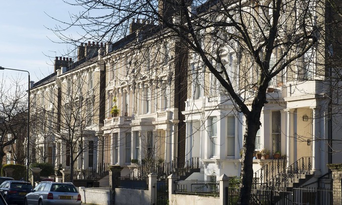 St. Helen's Apartment | Cool and calm Haven in Notting Hill