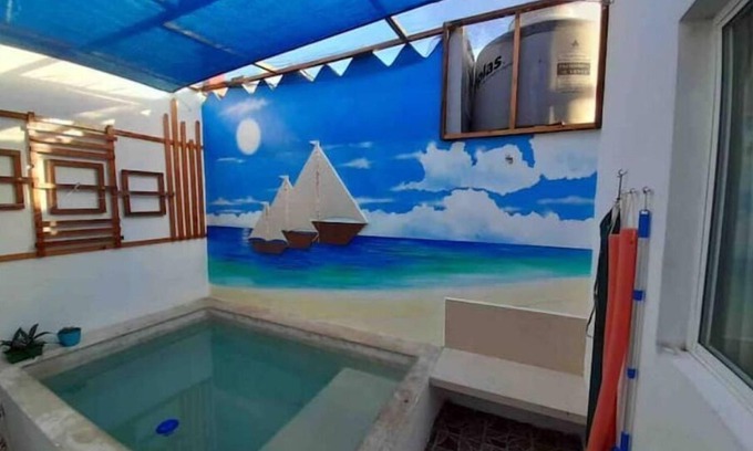 Progreso Municipality House | Cool Casa Azul 4, Alberca a 4 Cuadras de la Playa.