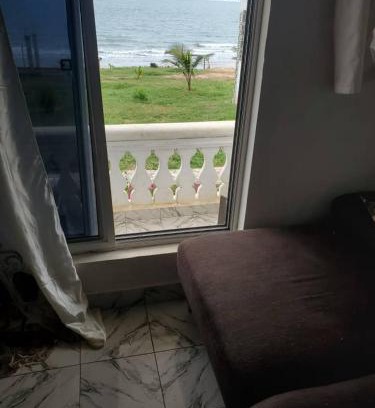 Brufut Bed & Breakfast | COOL DOWN BEACH Bar