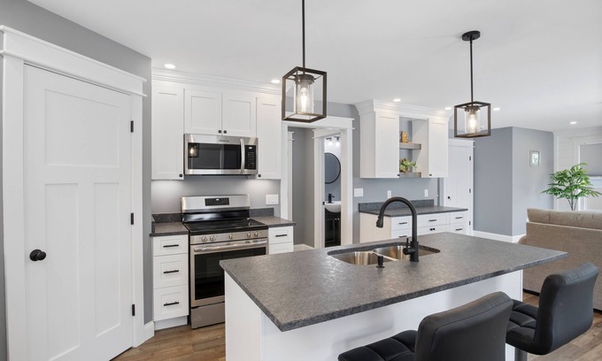 Somersworth House | Cool New Dover Home