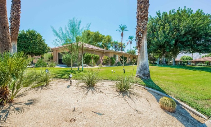 Rancho Mirage Condo | Cool Rancho Mirage Oasis With View