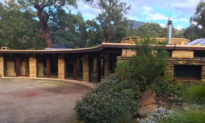 Badger Creek House | Coomalie House - Mid Century Inspired Luxury