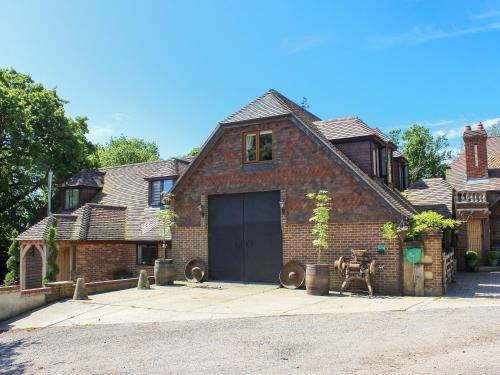 Folkestone House | Coombe Wood Coach House