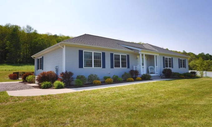 Cooperstown House | Coop Diamonds Luxury Rentals; Sunrise Estates 6