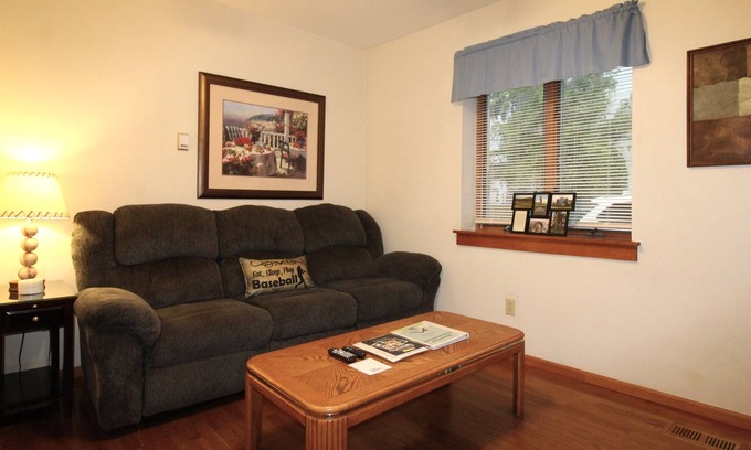 Oneonta Apartment | Cooperstown Baseball Rentals - Championship #2