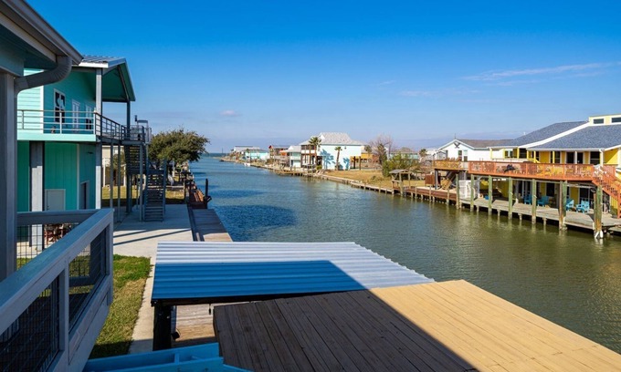 Rockport House | Copano Bay Ranch | Canal Front + Pet Friendly