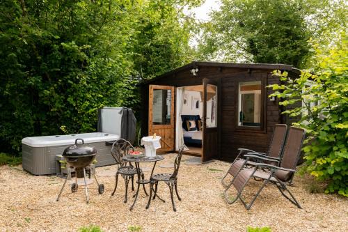 Blandford Saint Mary House | Copperbeech - Luxury Holiday with Private Hottub