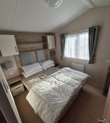 Ingoldmells House | Coral Beach Ingoldmells 8 berth caravan FAMILY RAN
