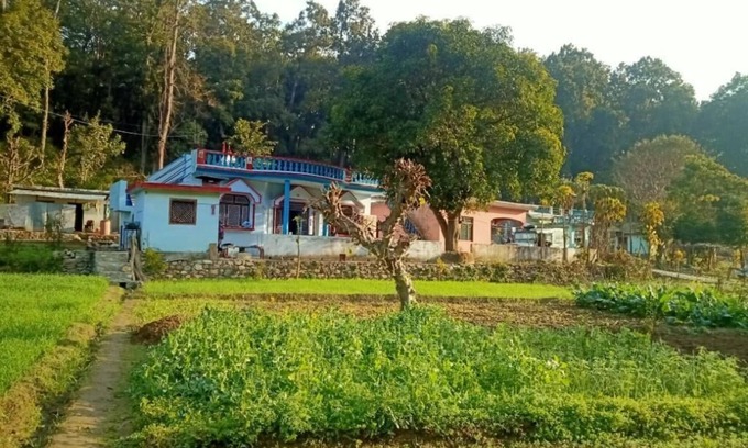 Lansdowne House | Corbett Green Hills Home Stay inside corbett tiger reserve forest