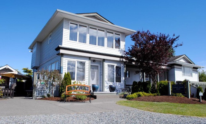 Booktown House | Corbett House