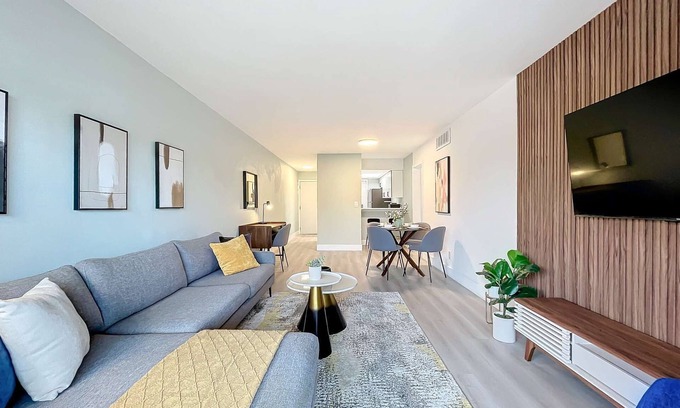 Harbordale Condo | Cordova Arms by Rocketstay