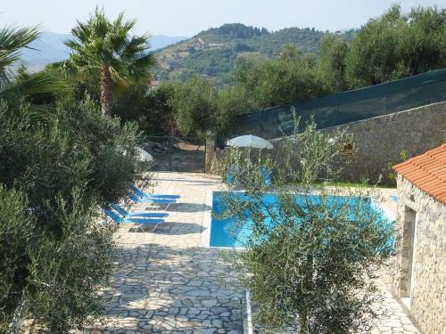 Parelia Villa | Corfu Villa Kokkini with swimming pool