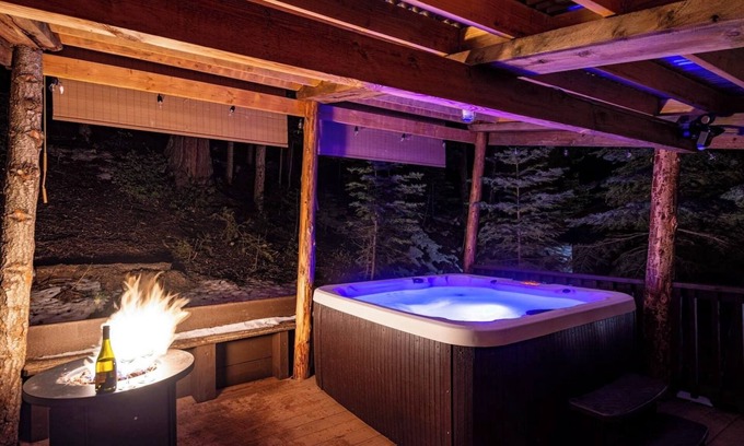 Sugar Pine Cabin | Corlieu Falls Cabin in Sugar Pine with Gazebo, Hot tub, fire-pit and front porch bar top