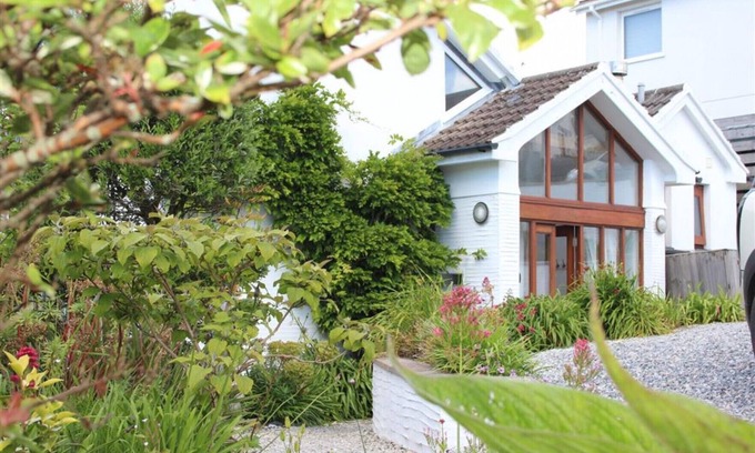 Polruan Cottage | Cormorants Polruan, village, sea & coastline views