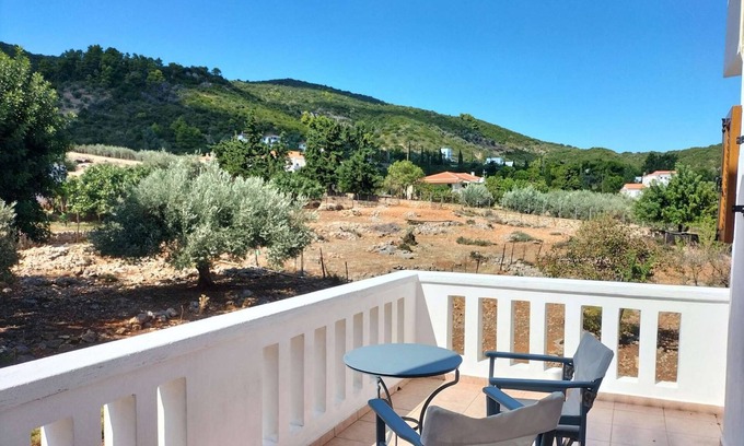 Steni Vala Apartment | Corn House Albatross - Alonnisos Steni Vala
