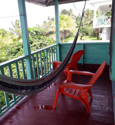 Corn Island House | Corn Island Hostal ALAL SUITE