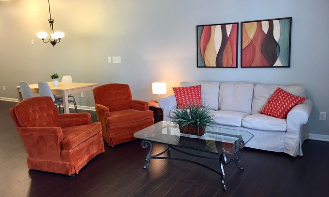 Cornelius Condo | Cornelius Condo, centrally located