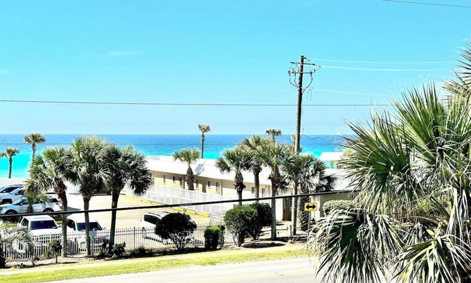 Crystal Beach Condo | Corner of Paradise-Heated Pool-Beach View