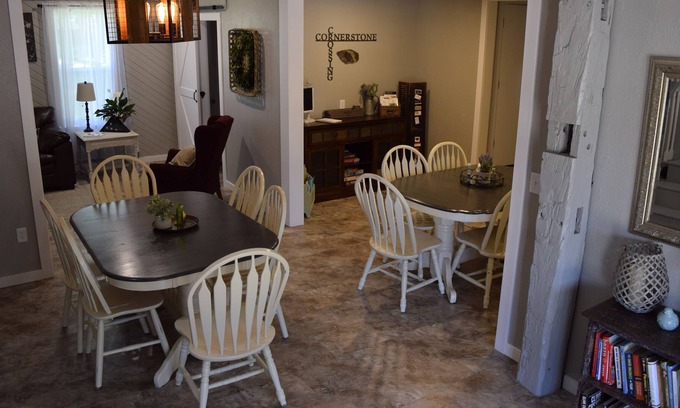 Mayville House | Cornerstone Crossing Retreat & Resort