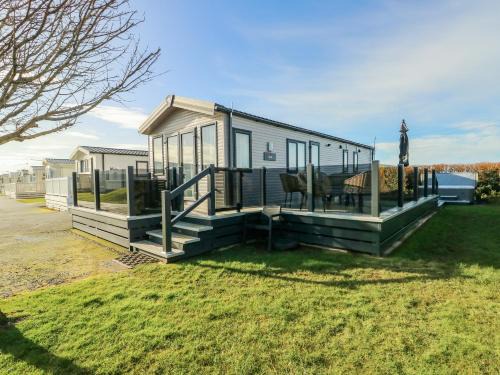 Dinas House | Cornerstone