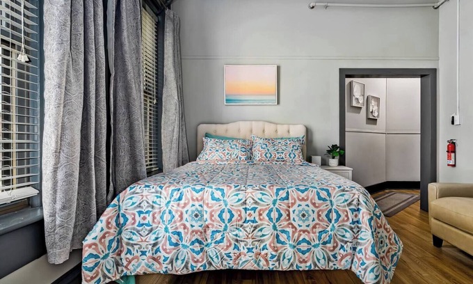 Bristol Apartment | Cornerstone Loft in Downtown Bristol