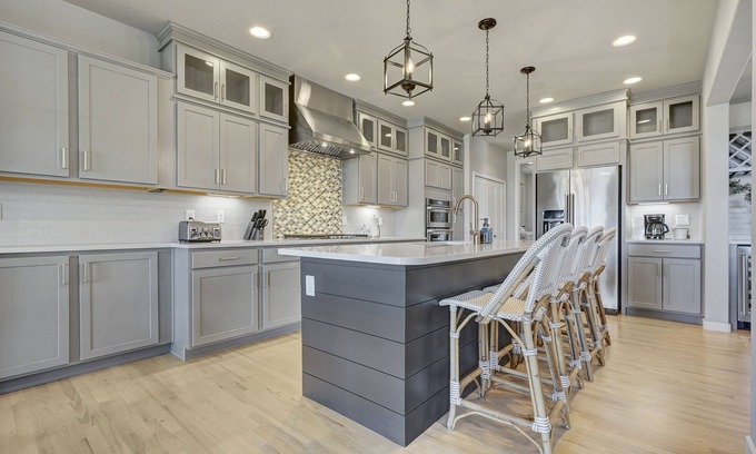 Monument House | Coronado