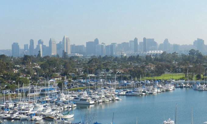 Coronado Condo | Corondo Shores Unique & Beautiful Condo - Stunning Views! Pet Welcome!