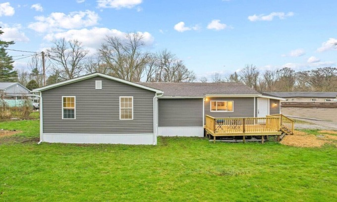 Fairfield Beach House | Corporate Cottage on Circle