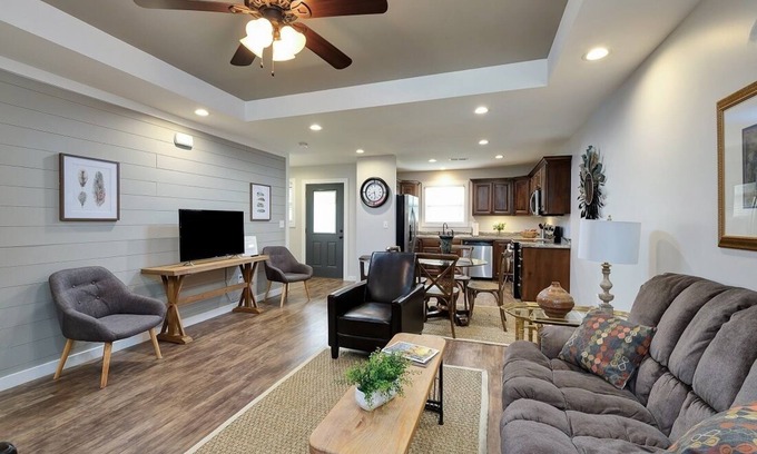 Cullman Apartment | Corporate Duplex - Monthly Allowed