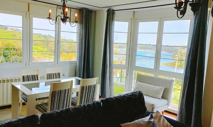 Suances Ski Chalet | Cortiguera Villas Lighthouse