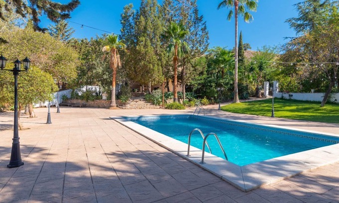 Puerto de la Torre Villa | Cortijo Casas Viejas Almogía by Ruralidays